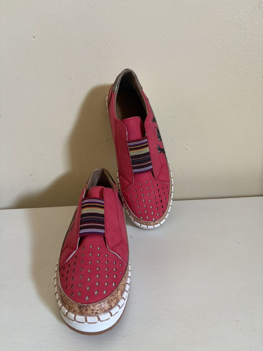 Women's Red Slip-On Casual Shoes Cute Black Cats Print Size 8.5 / 41 (Outsole 10 - Picture 7 of 8